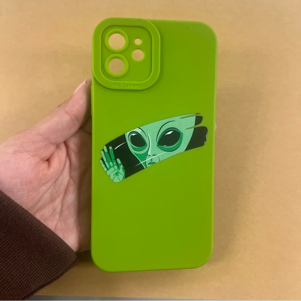 iPhone 12 Green alien phone case #alienphonecase